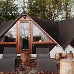 Pensjonat Avec Jacuzzi Ou Dans Les Bois 4*