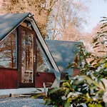 Pensjonat Avec Jacuzzi Ou Dans Les Bois