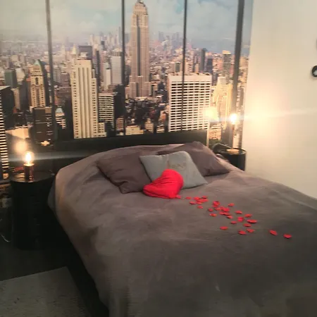 Vendégház Avec Jacuzzi Ou Dans Les Bois